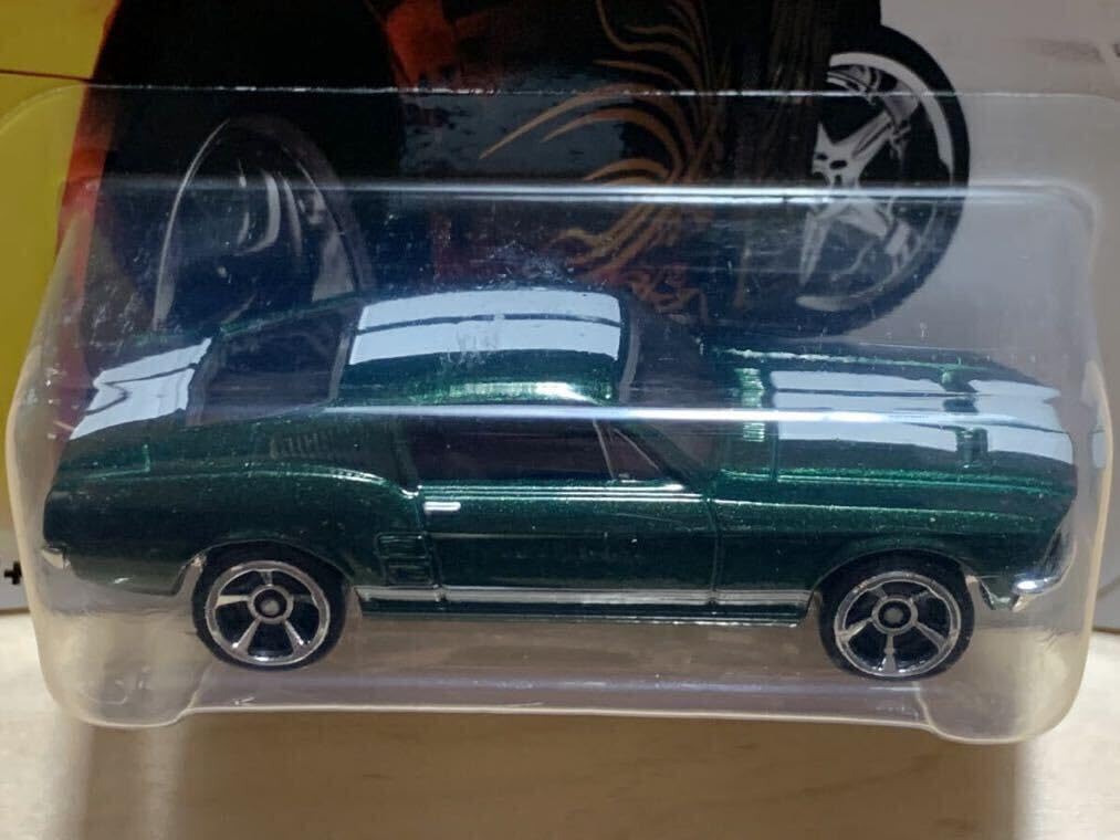 【絶版モデル】ワイルドスピード3 フォード　マスタング　1/18 ミニカー 絶版モデル】ワイルドスピード3 フォード マスタング 1/18